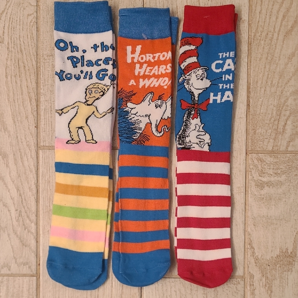 Dr. Seuss Men's Sock 3 Piece Sock Set NWOT!